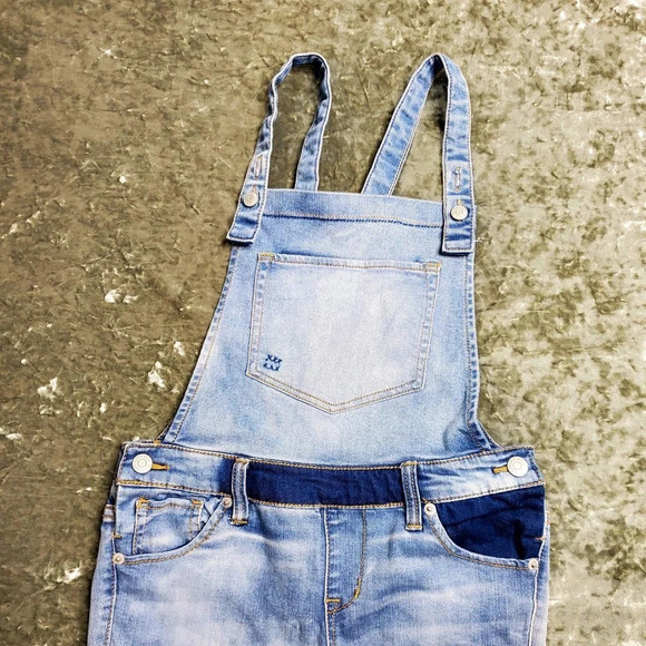 Cat & Jack Denim Patch Overalls - Picture 4 of 7